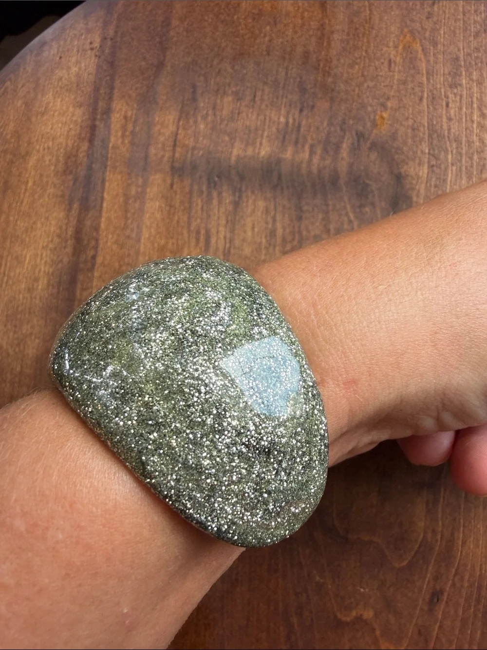 Vintage E. Pearl Glittery Chunky Resin Bangle - Sage Green